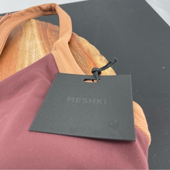 NWT Meshki Becca Two Tone Crop Top Sports Bra Mahogany Tan Sz S - Picture 2 of 5